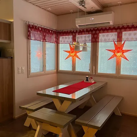 Вилла Christmasland Arctic Circle Рованиеми